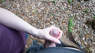 Deep in the Woods, i meet a stranger and he ask me to jerk him off