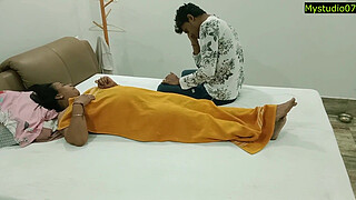 Hot Milf aunty fucking with unexperienced boy!! Penis going down!!