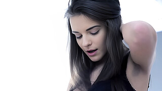 19yo teen gets cum dumped