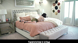 TabooOnly - Guy fucks stepmom while licking stepsis