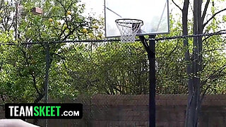 TheRealWorkout - Ball Chick (Alexis Rodriguez) Gets Fucked Hard