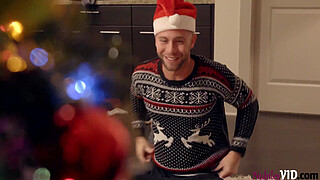 Kacie Castle, Vina Sky Her Family Pies Night Before XMAS