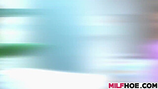 Hot milf to the rescue