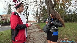 Public Agent Amirah Adara Fucks a stranger while her BF waits