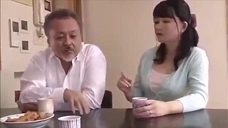 japanese MILF shows her booty