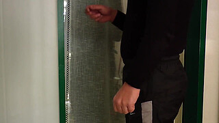 Quickie with my neighbor in the absence of the cuckold husband - Asia Divine