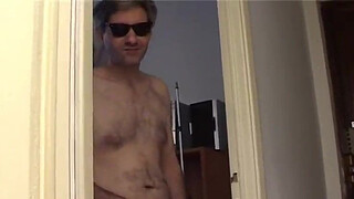 Florentine wife enjoys amateur porn