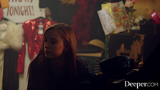 Deeper. Restless Haley Plays A Twisted Game With Stranger - Haley Reed