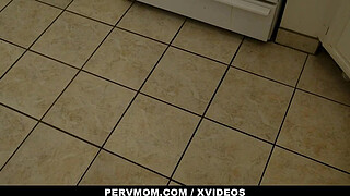 Hot StepMom Achieves Multi Orgasms With Her Stepson