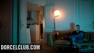 Sexy MILF makes her man happy