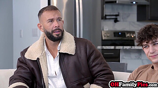 Stepdaughter and hot MILF stepmom swallowed big dick before hardcore pussy fucking