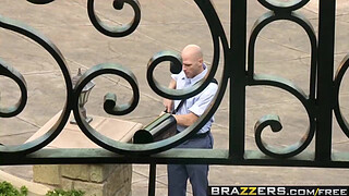 Brazzers - Real Wife Stories - Never a Bore When Youre a Bitch scene starring Kianna Dior, Shay Sig