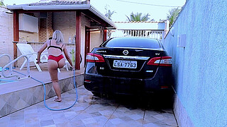 The cuckold leaves and leaves a hot wife like that alone, I really fuck - My neighbor sucks pussy better than my husband, that's why I let him fuck my anus