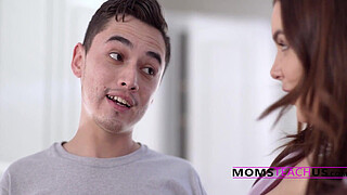 Step Mom Gets A Sexual Massage