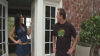 Busting A Nut On My Friend's Seductive Mom's Face