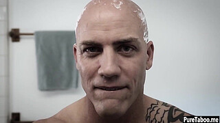 Mad in a hardcore 4some sex with his girls and others