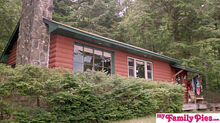 Summer Camp - S15:E2