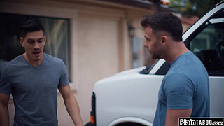 Big tits babe gf cheating back on her bf