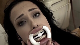 HORRORPORN - Dentist