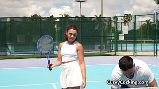 Curly ebony spinner gets on cock after tennis