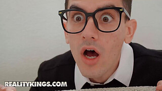 REALITY KINGS - Alexxa Vice, Mia Blow, Jordi El Nino Polla - Anal Obsessed Nerds -15-30 min