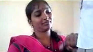 Tamil College Chick Handjob