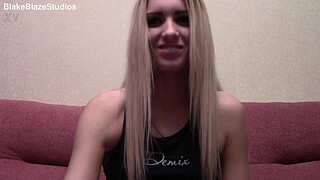 Jenny B 19 Yr Old Blonde Non-Nude SFW Webcam