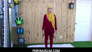 PervMuslim - Fitness Trainer fucks exotic arabic client