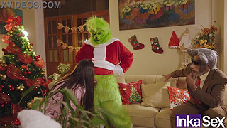 Grinch and Victoria Camargo dirty Christmas and fuck in the asshole.