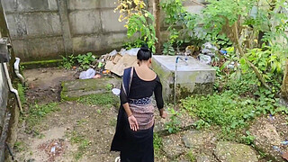 Outdoor Best sex :- While cleaning outside, Komal Bhabhi was made to suck my shaft and fucked under the stairs