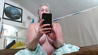 1192 Mature Hottie DawnSkye1962 just got out of shower and needs a smoke. Be quiet Im ignoring you