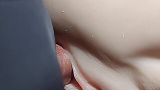 Shaft back in her pussy