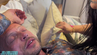 COME ON LOVE WAKE UP I REALLY WANT TO GIVE YOU MY BOOTY