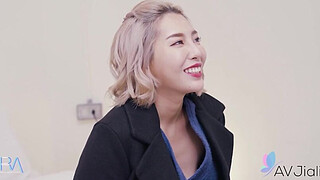 Breathtaking Model Stacy Is Very Hot At The Photoshoot