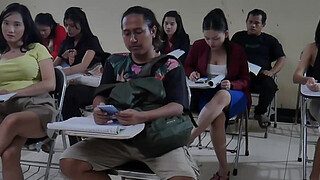 Film Kelas Bintang - Ayam Kampus