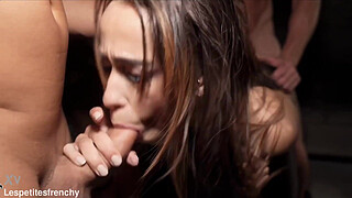 Camilla, a young woman from Marseille for her first gangbang