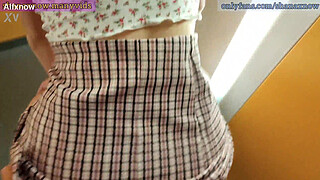 PUBLIC ELEVATOR BLOWJOB FACIAL CUM WALKER