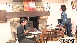 Big shaft guy fucks amateur MILF