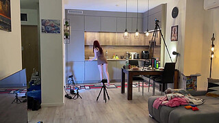 Mini Golf Girls Luna and Matty to Play for a Handjob Content to make a Cock Cum first