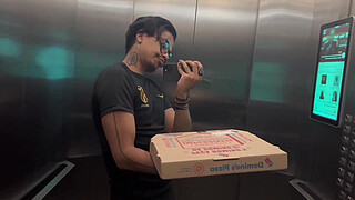 GIRLFRIEND GETS JEALOUS OF MY PIZZA AND WANTS TO FUCK BEFORE I EAT IT Ft. Amberzinha (FREE VERSION)