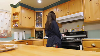 Stepdaddy and Stepdaughter Pleasing Each Other Under the Table. - Mydadsex