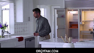 OrgyFam - Big Butt Teen Stepdaughter Haley Spades Fucked By Stepdad