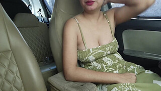 Indian Cute Rich chick fucking with boyfriend in video call seduce him in public place