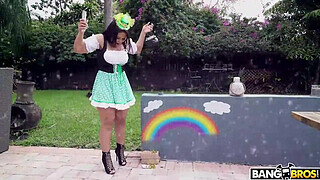 BANGBROS - It's All About The Butt And Rose Monroe Knows How To Bounce It On A Hard Penis