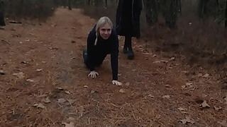 Two sick perverts take bubble ass MILF for a crawl into the woods