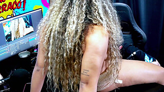 Ruan couldn't hold back and caught Bruna Lambertini naked in a hot way, how hot! - Podcast Pápum no Barraco!