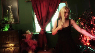 Tyler Gets Pumped Full Of Classy Dude's Penis