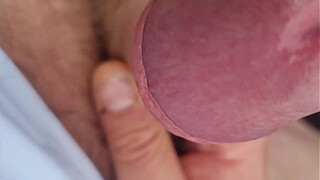 AMATEUR PUBLIC CUMSHOT | OUTDOOR JERK OFF - HE LIKES TO SHOW OFF IN PUBLIC AND SHOW IT TO EVERYONE