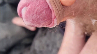 AMATEUR PUBLIC CUMSHOT | OUTDOOR JERK OFF - HE LIKES TO SHOW OFF IN PUBLIC AND SHOW IT TO EVERYONE