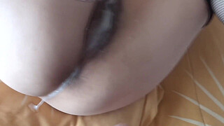 I spread my legs to get fucked and receive a big cumshot in my hairy pussy